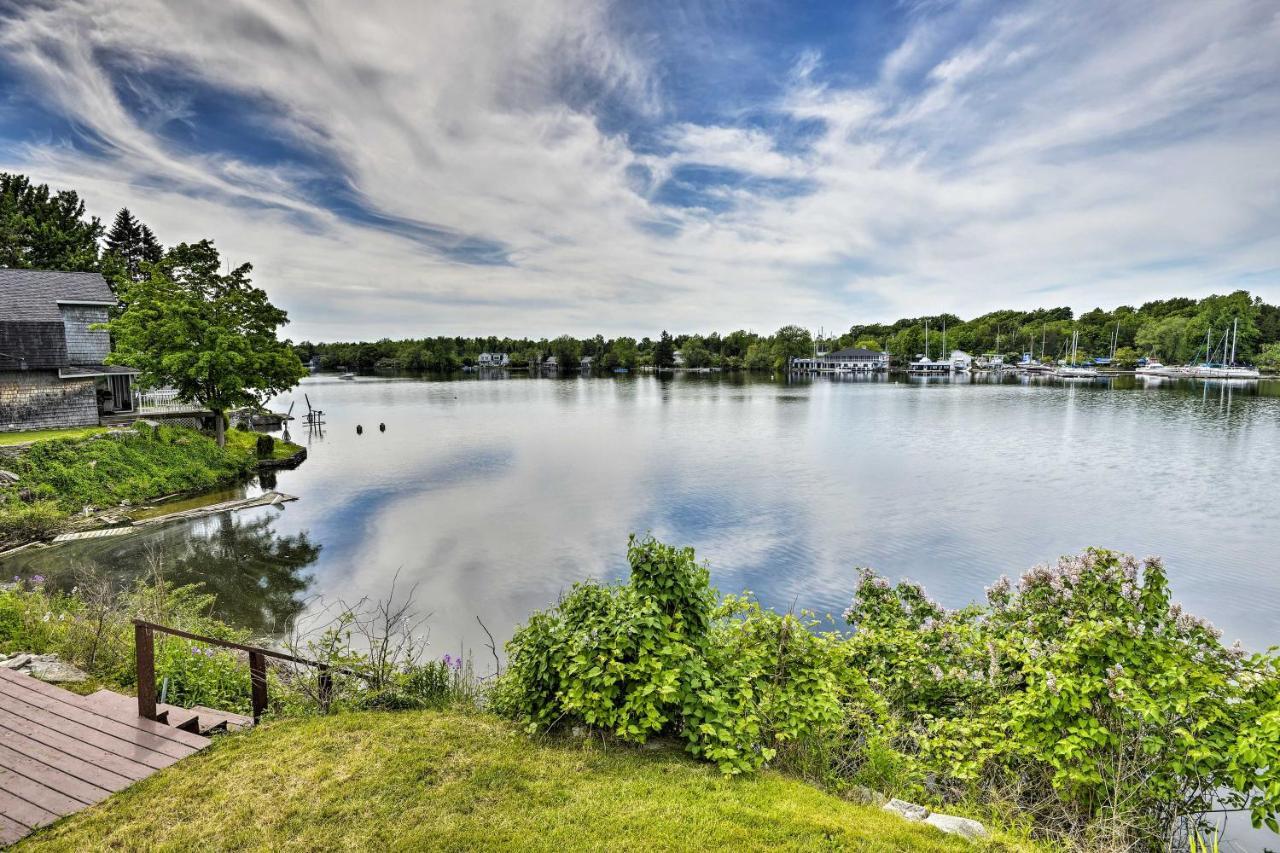 Family Cottage On Chaumont Bay, Walk To Downtown 外观 照片