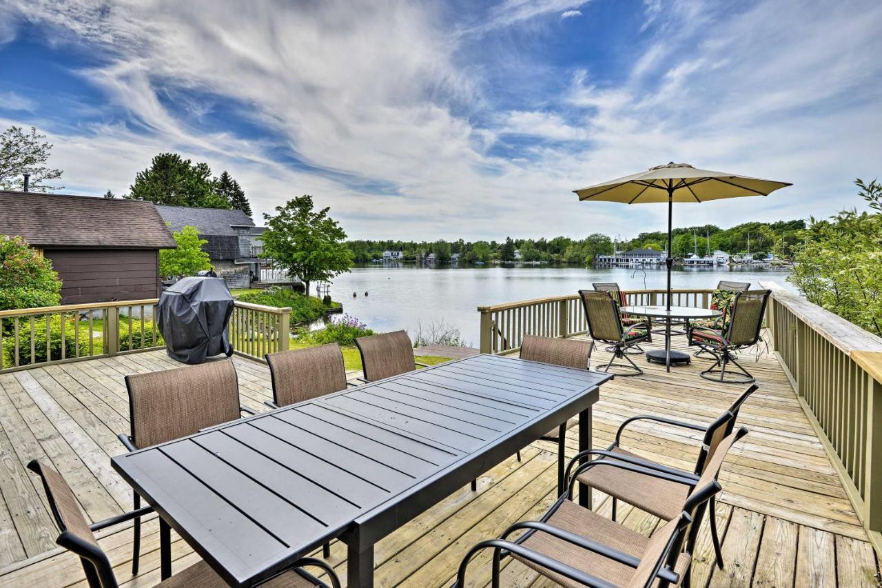 Family Cottage On Chaumont Bay, Walk To Downtown 外观 照片